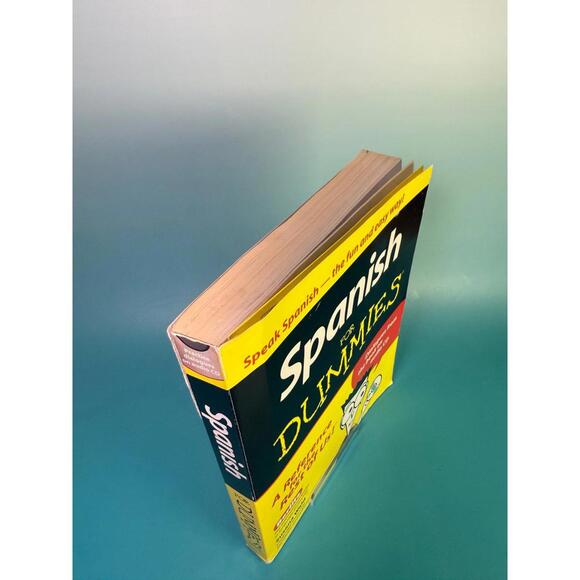 Spanish for Dummies Book - Picture 6 of 9